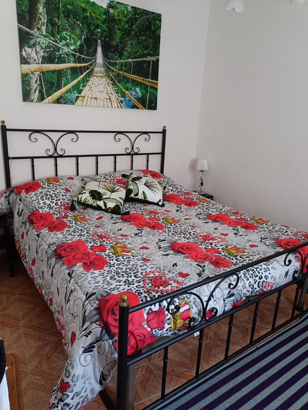 Casa Lorenzo - Nel Centro Storico Di Fiumalbo Apartman Kültér fotó